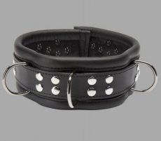 BDSM-halsband van leer met spikes en D-ringen